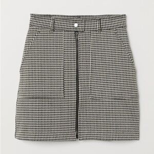 NWOT H&M houndstooth skirt